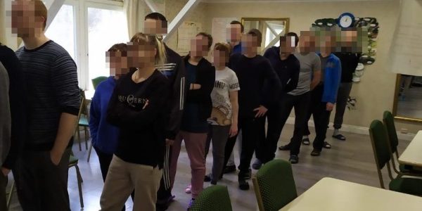 Тренинг "Близкое знакомство" в реабилитационном центре "Здоровая жизнь"